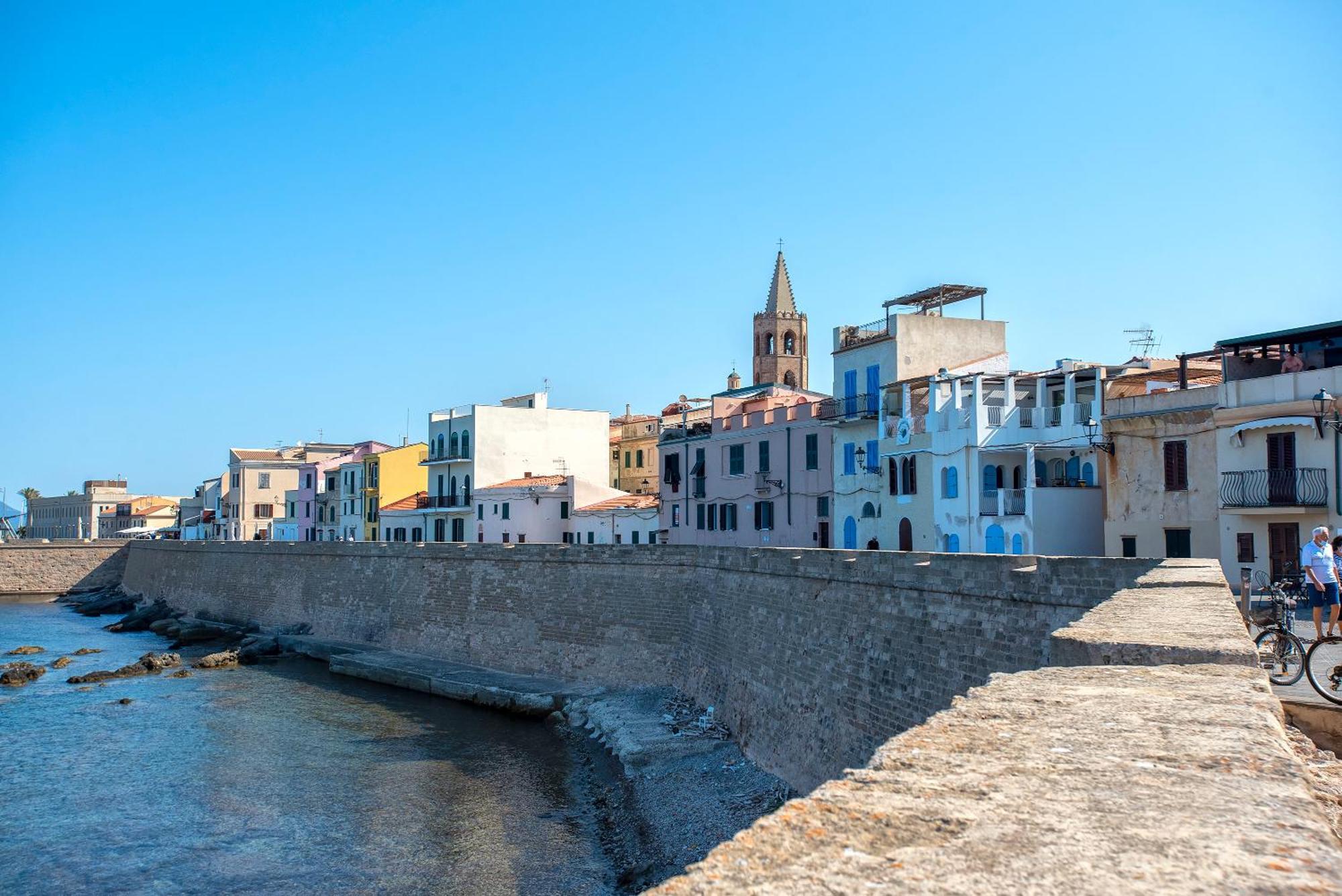 Carlo Alberto Apartment, Alghero Old Town, Near The Beach Eksteriør billede